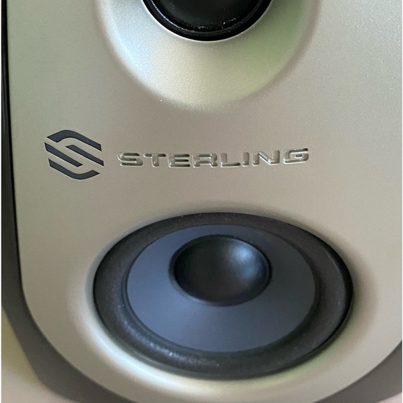 Sterling Audio MX3 3" Powered Studio Monitor/Speaker for guitar input - Picture 4 of 12
